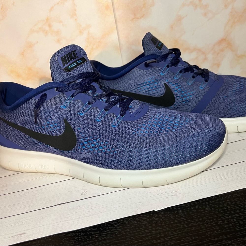 Mens Nike Free Run 2018 size 14